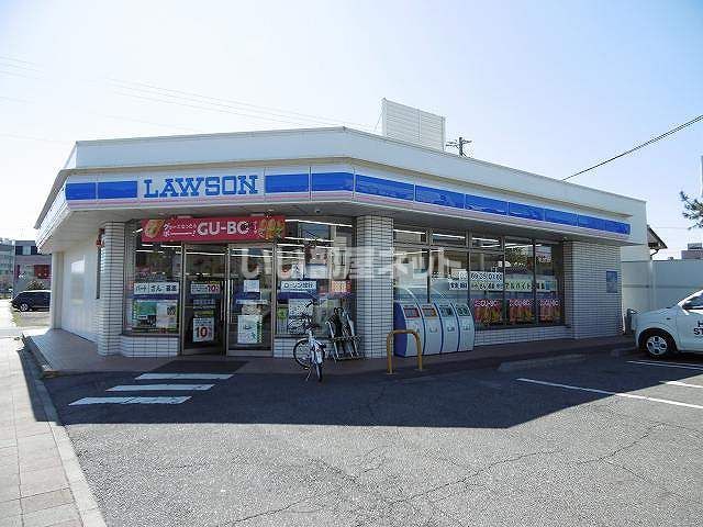 コンビニ　ローソン常滑駅西店（コンビニ）まで260m