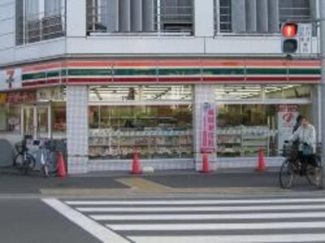 コンビニ　セブンイレブン東大和市駅南店（コンビニ）まで140m