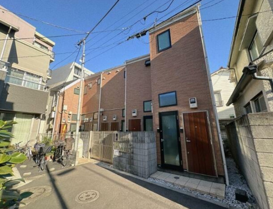 その他　外観を別角度から