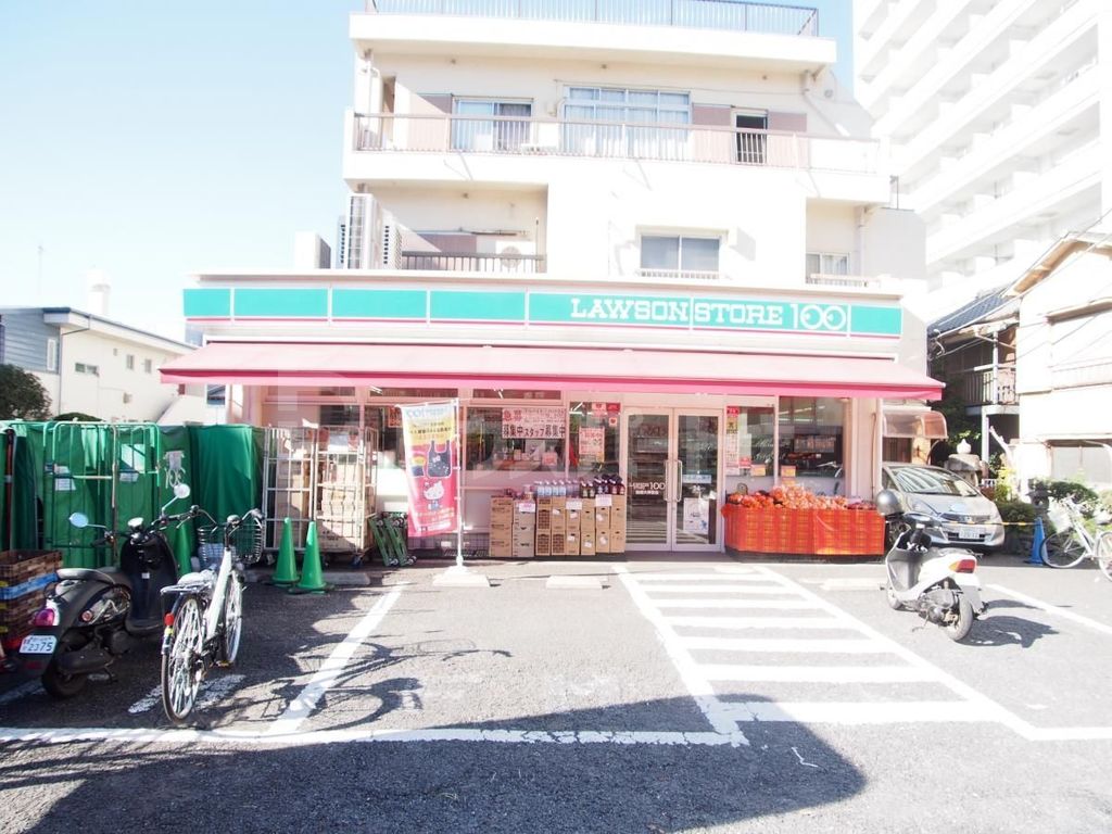 コンビニ　ローソンストア100船橋大神宮店（コンビニ）まで370m