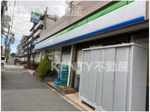 コンビニ　ファミリーマート 大森北店（コンビニ）まで92m