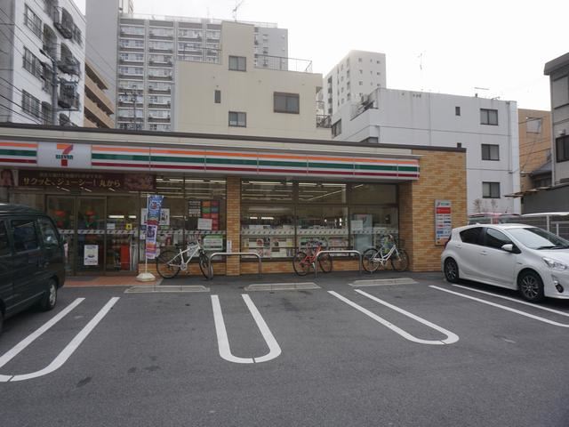 コンビニ　セブンイレブン（コンビニ）まで110m