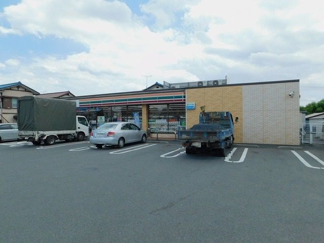 コンビニ　セブン-イレブン 宇都宮西店（コンビニ）まで500m