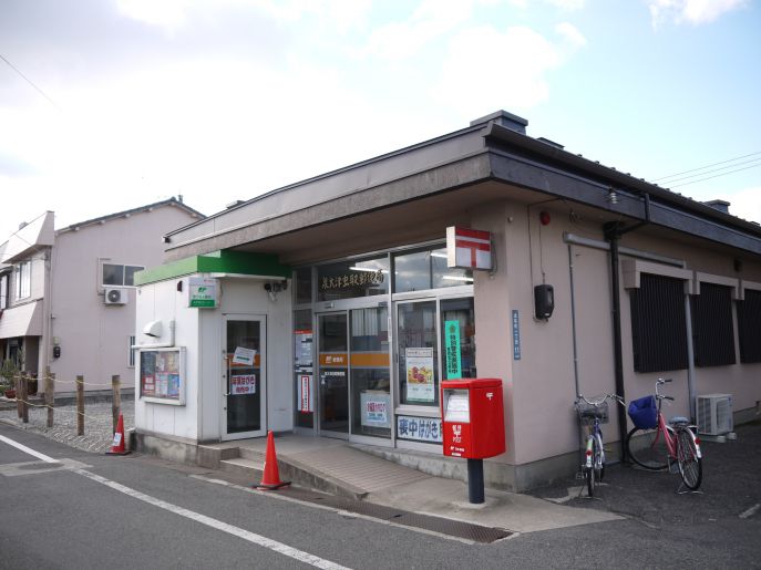 郵便局　泉大津虫取郵便局（郵便局）まで1240m