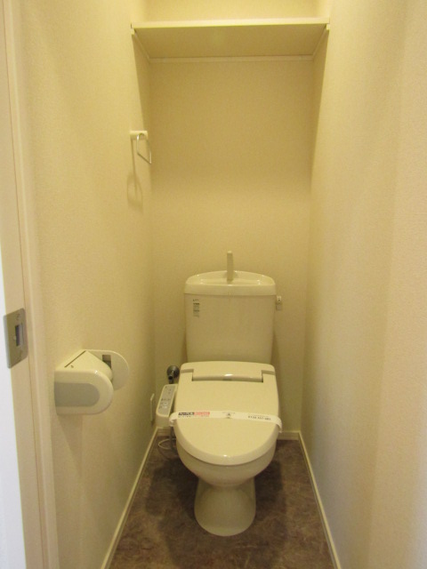 トイレ　※別部屋参考写真