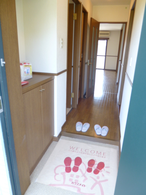 玄関　※別室参考写真　玄関です。