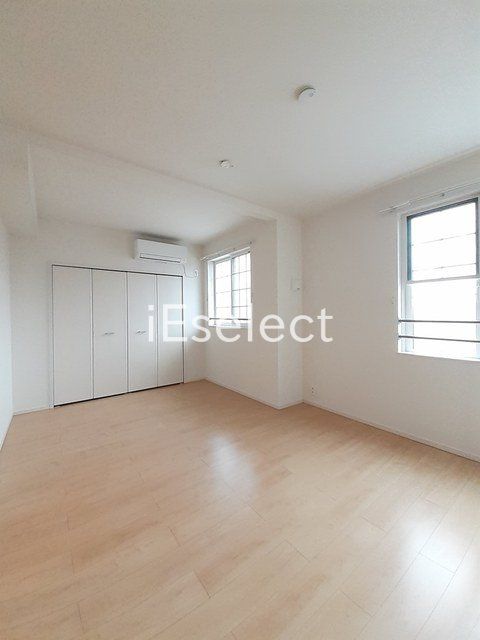 その他部屋・スペース　こちらの居室にもエアコンが付いています！