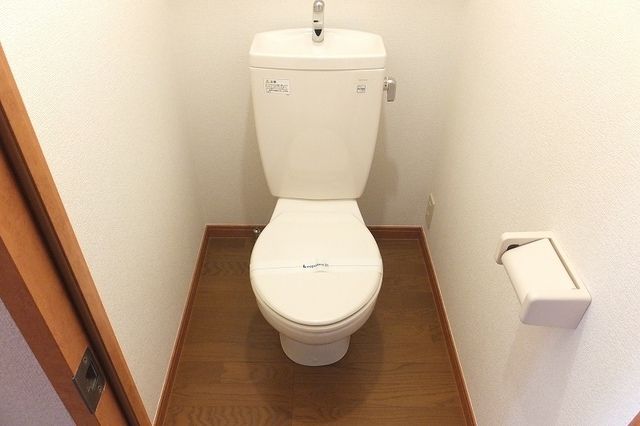 レオパレスカナルのトイレ写真