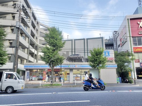コンビニ　ローソン 横浜港南中央通店（コンビニ）まで922m