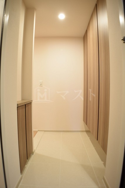 玄関　他号室参考写真