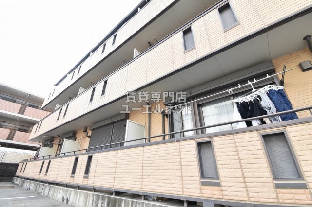 建物外観　キレイな外観