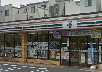コンビニ　セブンイレブン 新小岩4丁目店（コンビニ）まで89m