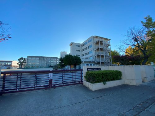 小学校　松戸市立馬橋北小学校（小学校）まで406m