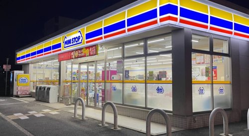 コンビニ　ミニストップ 吹田佐井寺1丁目店（コンビニ）まで616m