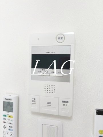 セキュリティ　モニター付きインターホンです。