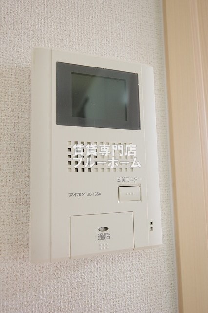 セキュリティ　モニター付きインターホンで安心！