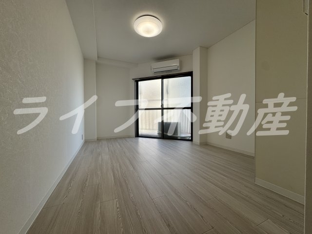 居室・リビング　ゆったりとした居間です