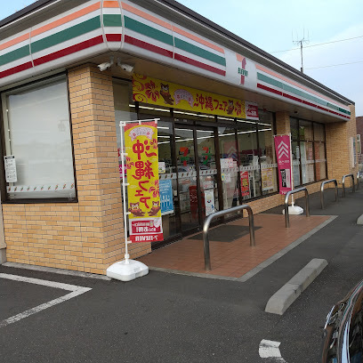 コンビニ　セブンイレブン（コンビニ）まで79m