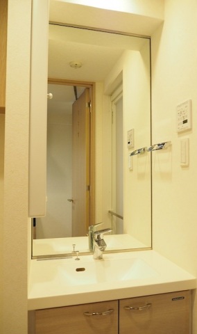 洗面設備　同型施工タイプ