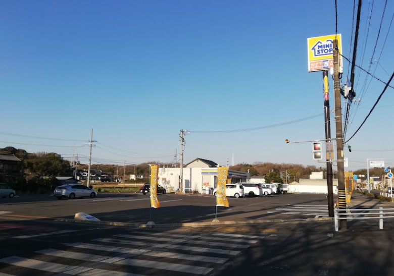 コンビニ　ミニストップ 長久手岩作店（コンビニ）まで600m