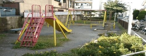 公園　あづま児童遊園（公園）まで608m