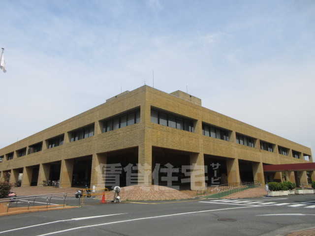 役所　高石市役所（役所）まで1447m