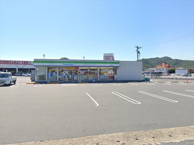 コンビニ　ファミリーマート平島店（コンビニ）まで2835m