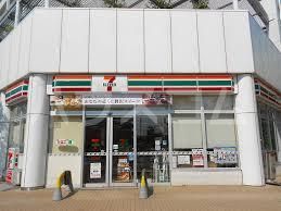 コンビニ　セブンイレブン西国分寺駅前店（コンビニ）まで813m