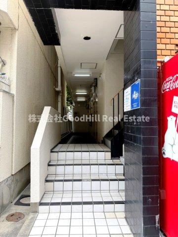ロビー　ストロング第3新大阪