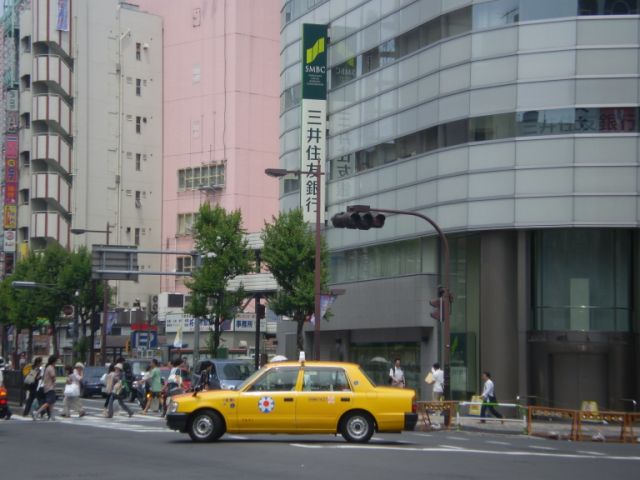 銀行　三井住友銀行（銀行）まで620m