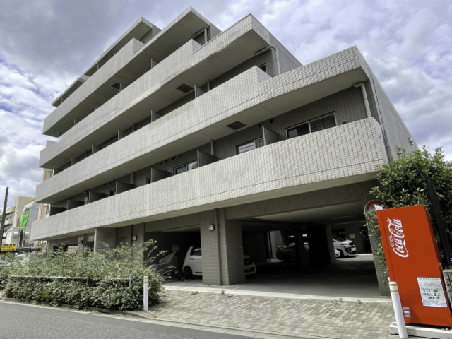 建物外観　おしゃれな外観