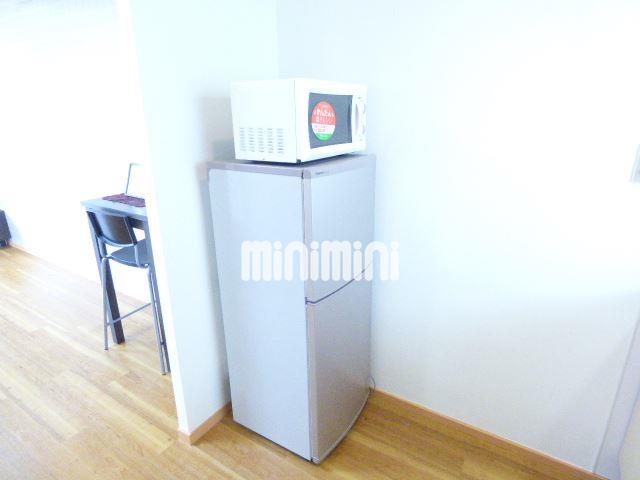その他部屋・スペース　キッチン裏には冷蔵庫置くスペースあります