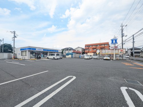 コンビニ　ローソン 所沢下安松店（コンビニ）まで805m