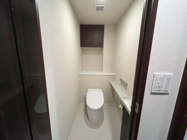 トイレ　シンプルで使いやすいトイレです