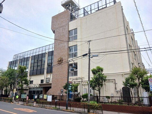 小学校　区立第二日暮里小学校（小学校）まで159m