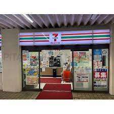 コンビニ　セブンイレブンハートインＪＲ塚本駅西口店（コンビニ）まで121m