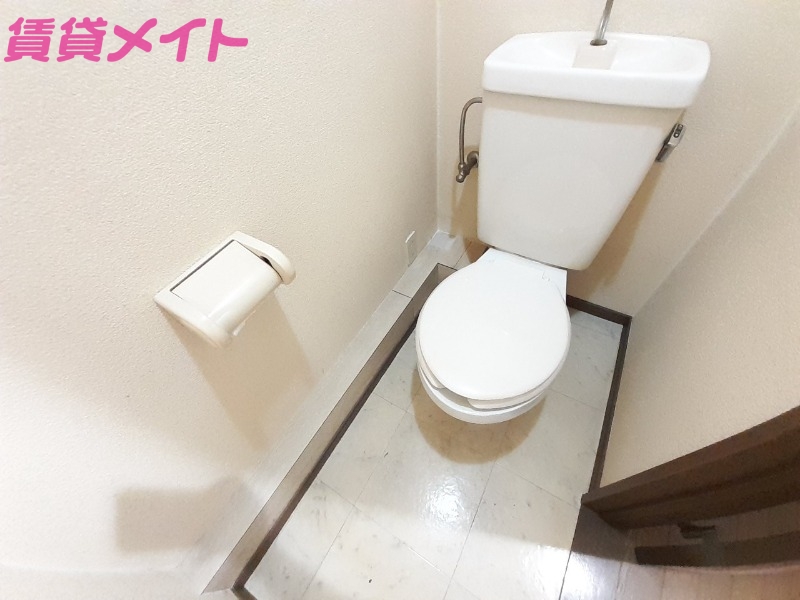 トイレ　同物件別室写真