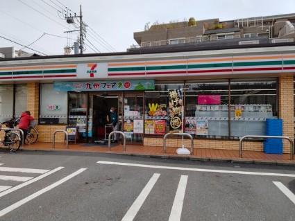 コンビニ　セブンイレブン 板橋志村橋店（コンビニ）まで399m