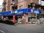 ドラックストア　ウエルシア板橋浮間舟渡店（ドラッグストア）まで915m
