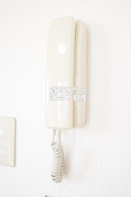 セキュリティ　インターホンあり