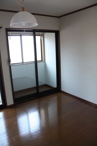 居室・リビング　同等タイプのお部屋です
