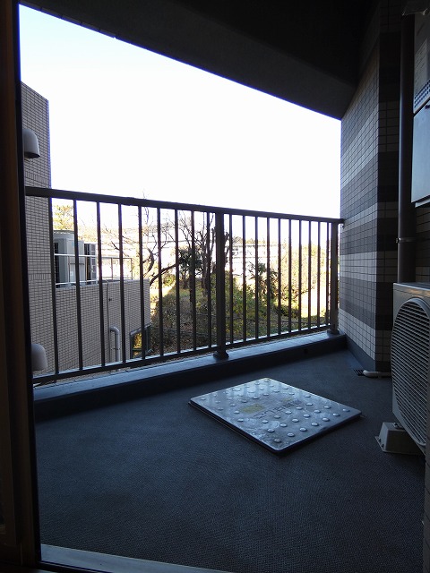 バルコニー　バルコニー※別部屋参考写真