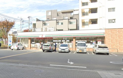 コンビニ　セブン-イレブン 神戸湊川インター店（コンビニ）まで175m