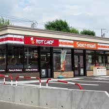 コンビニ　セイコーマート南郷通8丁目店（コンビニ）まで396m