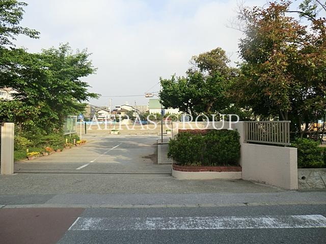 小学校　船橋市立小栗原小学校（小学校）まで620m