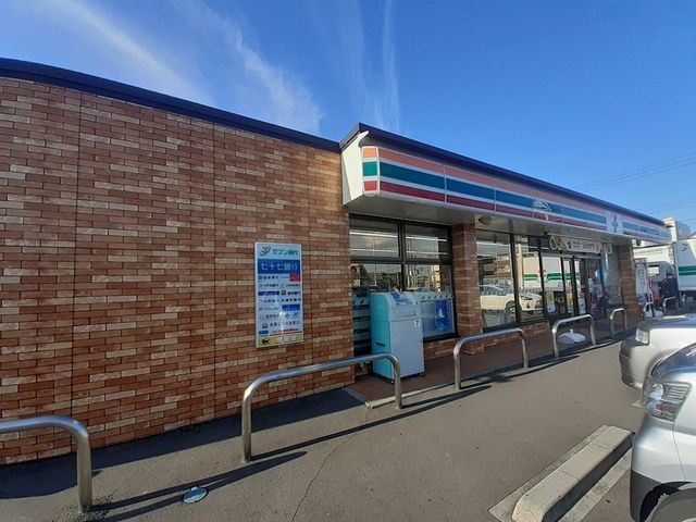 コンビニ　セブンイレブン仙台卸町店（コンビニ）まで450m