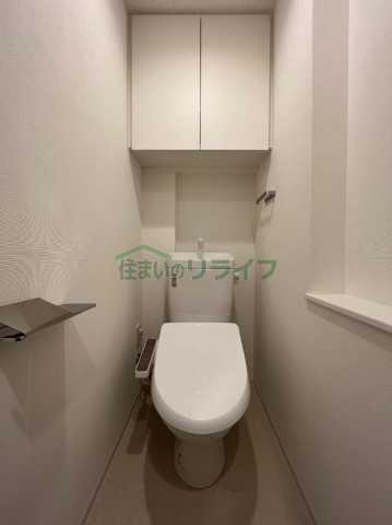 トイレ　※参考写真です。似た間取りの別部屋になります。
