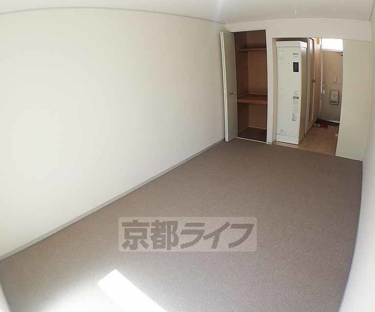 居室・リビング　広々としたお部屋です
