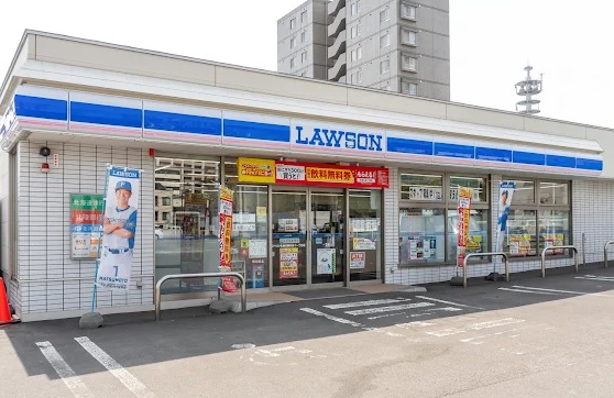 コンビニ　ローソン札幌月寒中央十一丁目店（コンビニ）まで89m