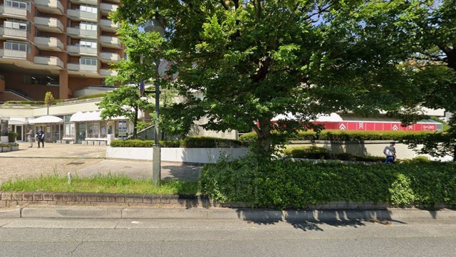 その他　宝塚駅前サービスステーション（その他）まで963m